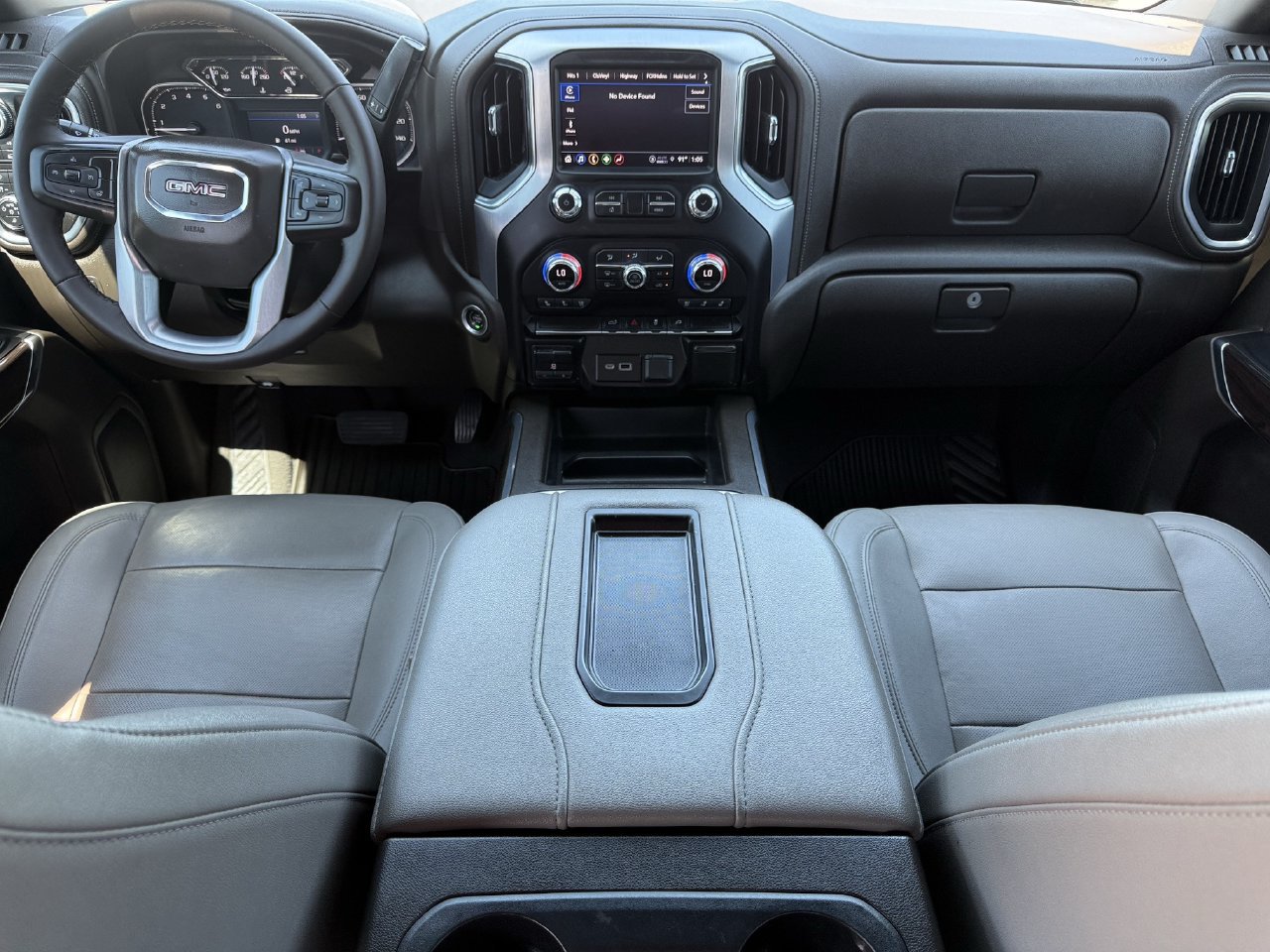Used 2022 GMC Sierra 1500 SLT AWD/4WD image 10
