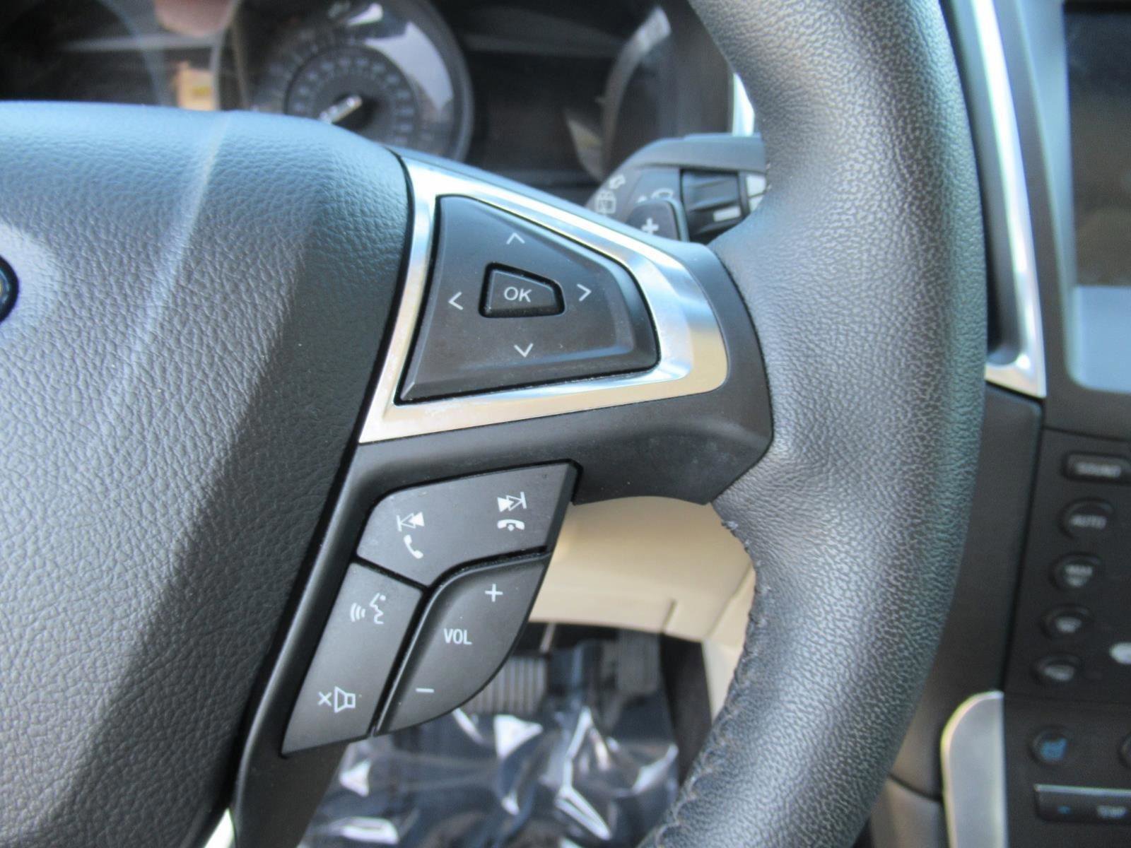 Certified 2017 Ford Edge Titanium w/ Equipment Group 301A image 23