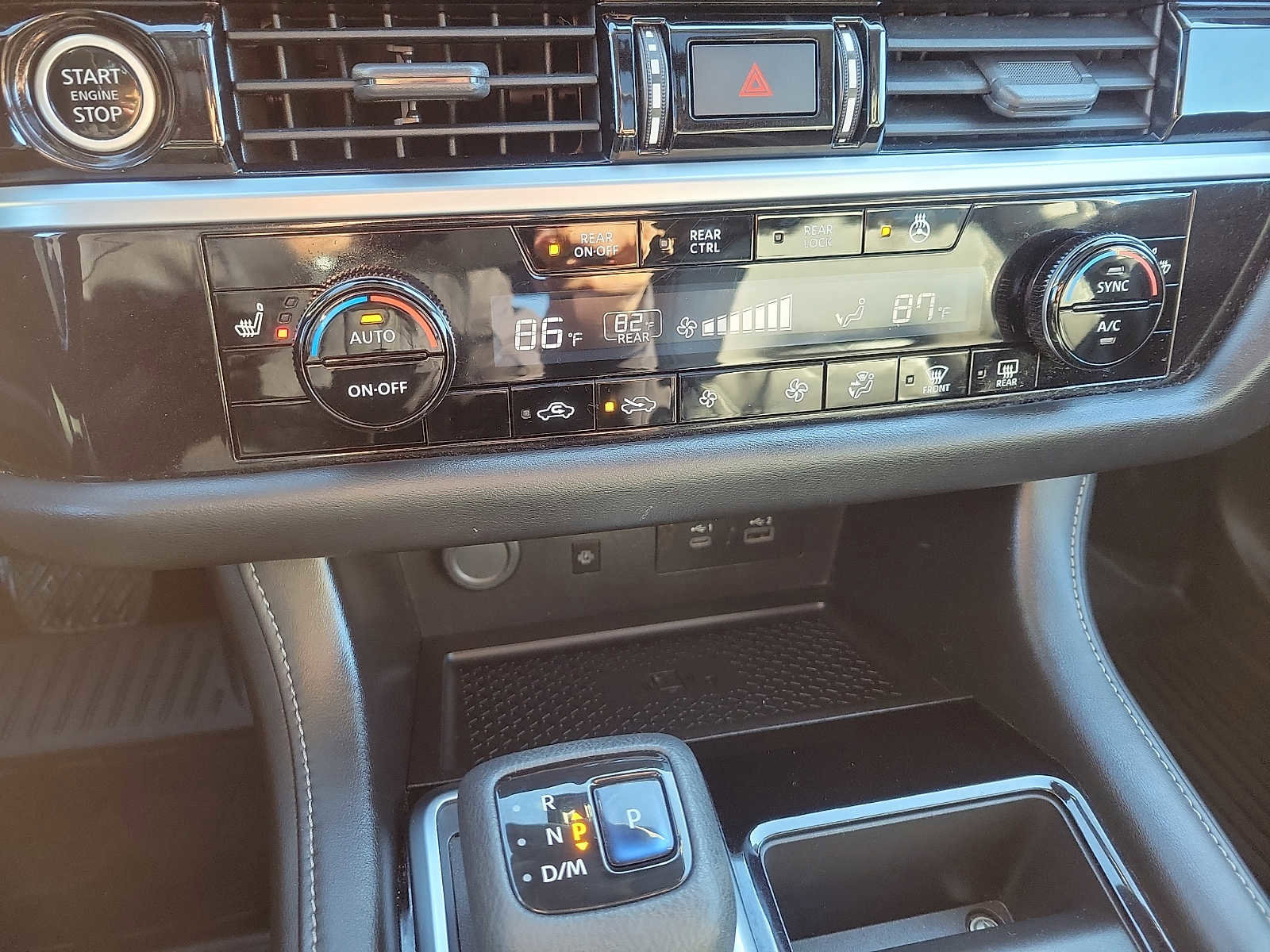 Used 2022 Nissan Pathfinder SL w/ SL Premium Package image 18