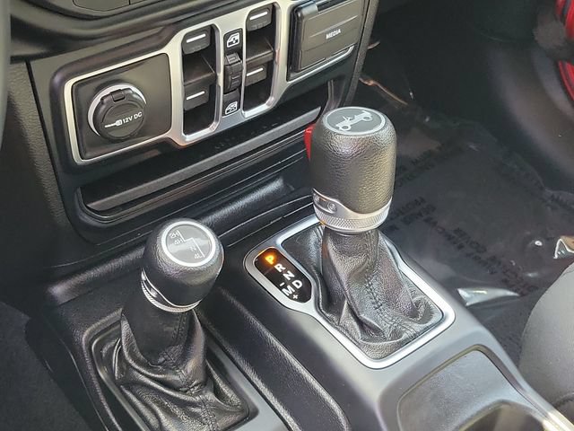 Used 2019 Jeep Wrangler Unlimited Sport S AWD/4WD image 11