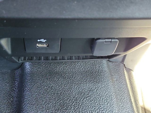 Certified 2022 Ford F350 XL w/ Power Equipment Group image 28