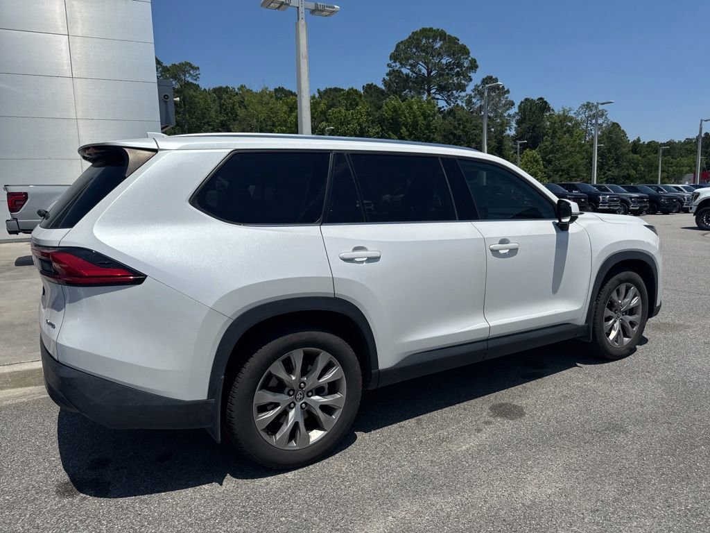 Used 2024 Toyota Grand Highlander AWD image 6