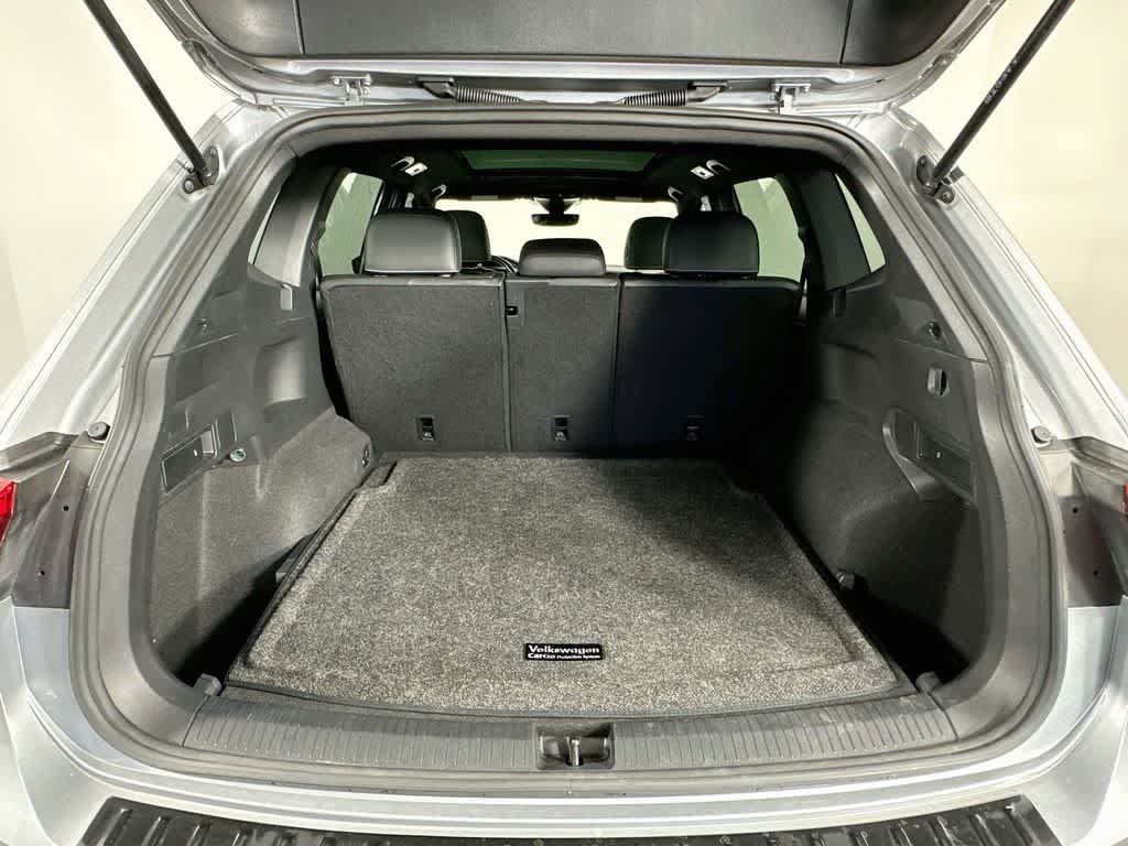 Used 2023 Volkswagen Tiguan SE R-Line AWD/4WD image 20