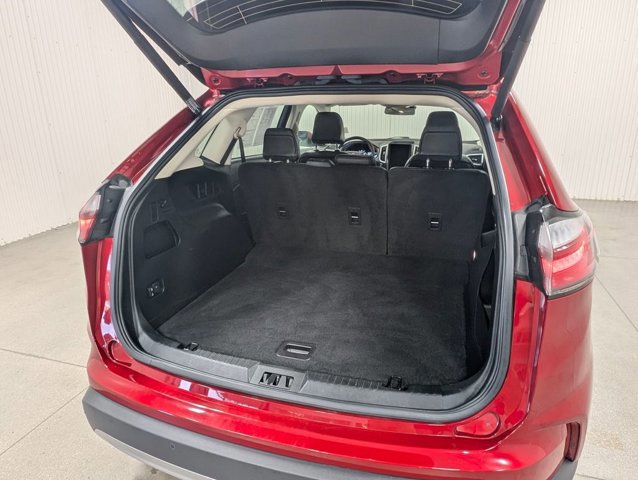 Certified 2022 Ford Edge SEL w/ Convenience Package image 9