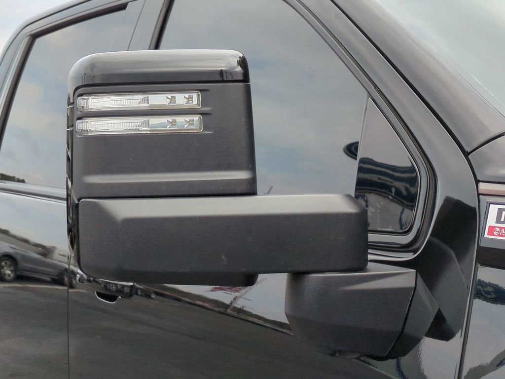 Used 2024 GMC Sierra 2500 AT4X image 12