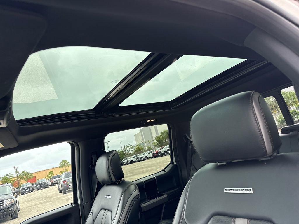 Certified 2018 Ford F150 Platinum w/ Equipment Group 701A Luxury image 8