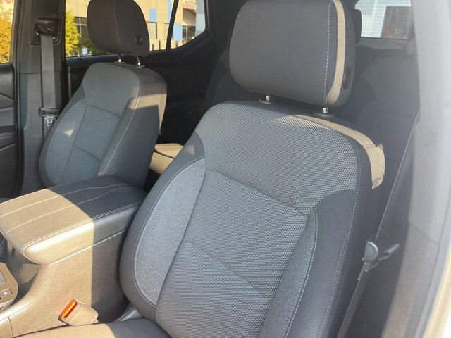 Used 2022 Chevrolet Traverse LT image 17