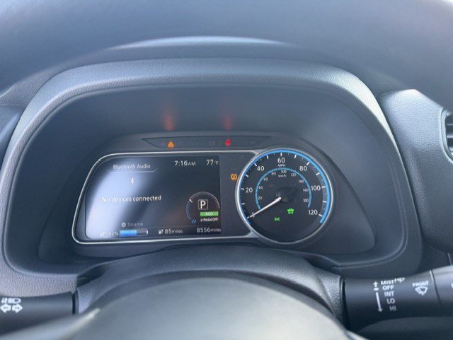Used 2024 Nissan Leaf S FWD image 16