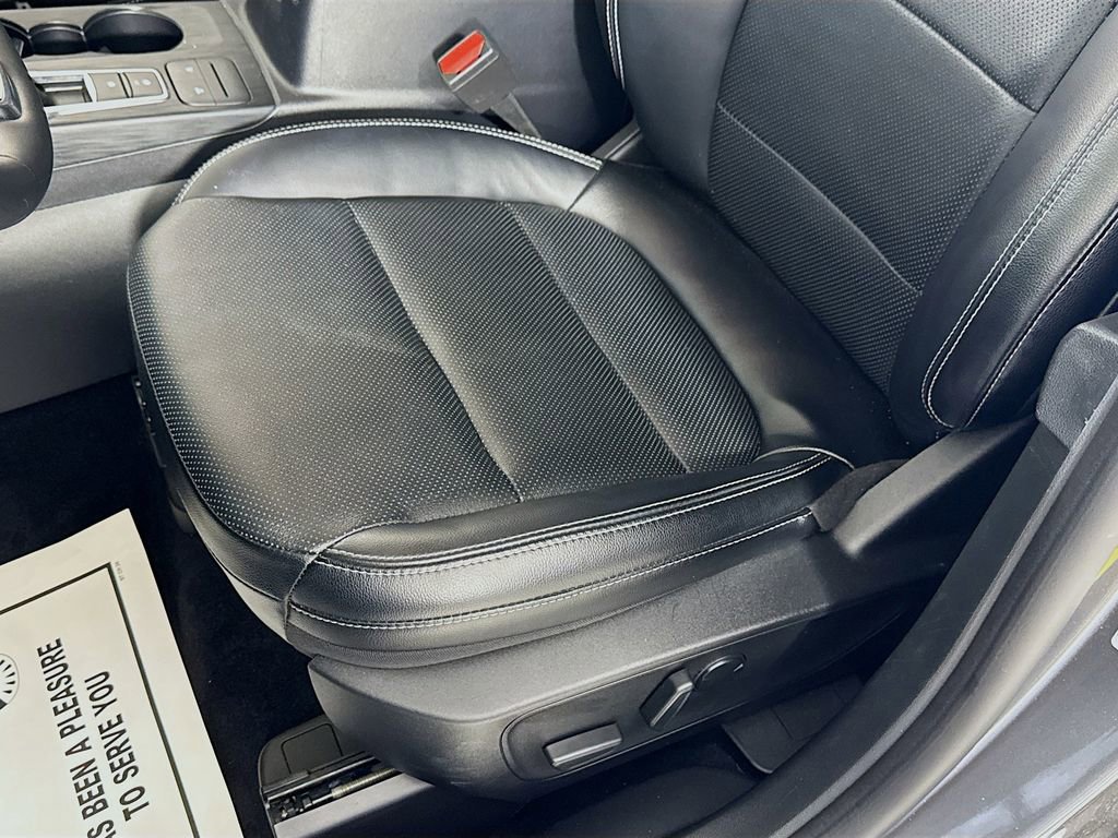 Certified 2022 Ford Escape SEL FWD image 21