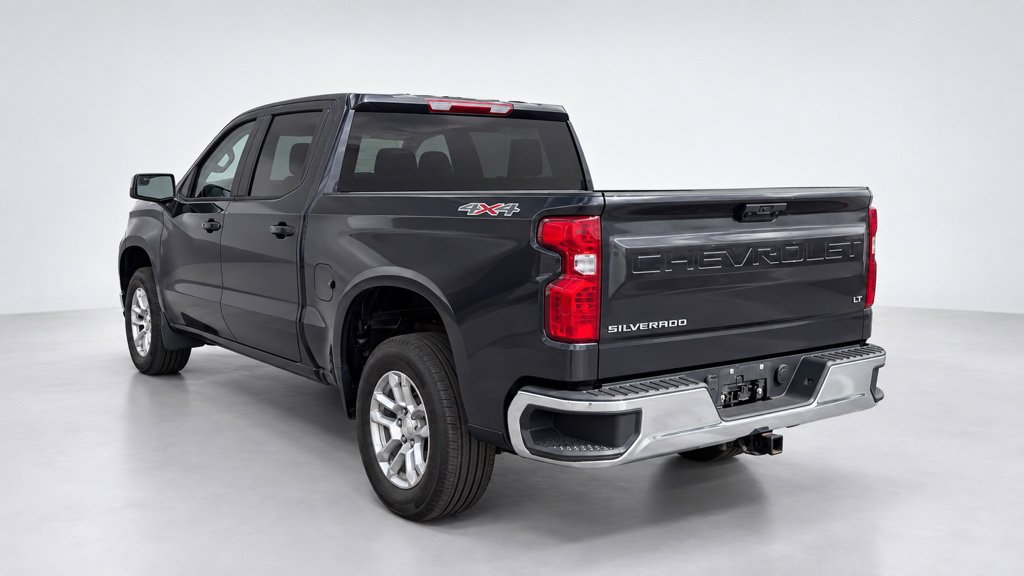 Used 2024 Chevrolet Silverado 1500 LT AWD/4WD image 6