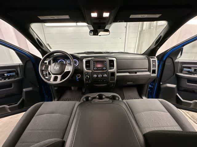 Used 2024 RAM 1500 Classic Warlock AWD/4WD image 17