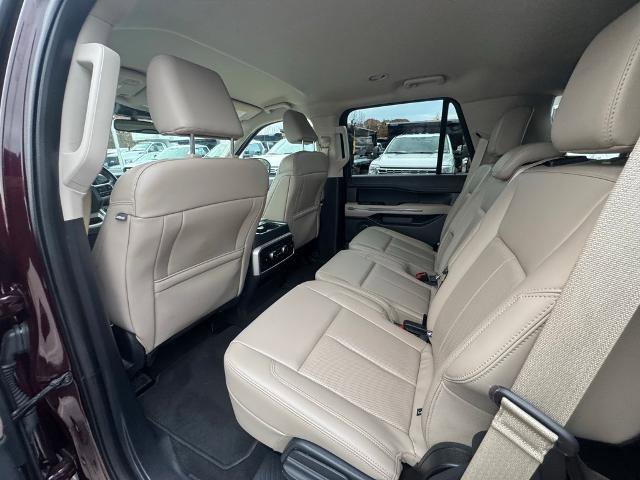 Certified 2024 Ford Expedition XLT image 10