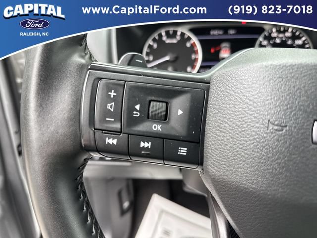Used 2025 Nissan Rogue SV FWD image 22