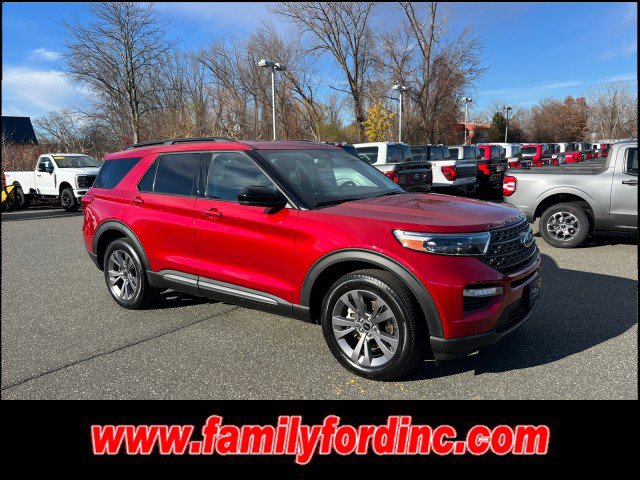 Certified 2022 Ford Explorer XLT w/ Equipment Group 202A