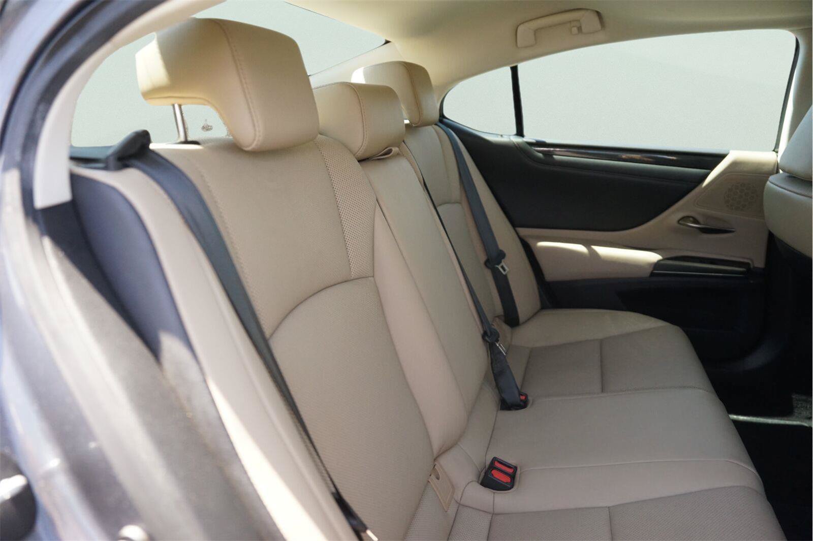 Used 2019 Lexus ES 350 w/ Accessory Package 2 FWD image 17