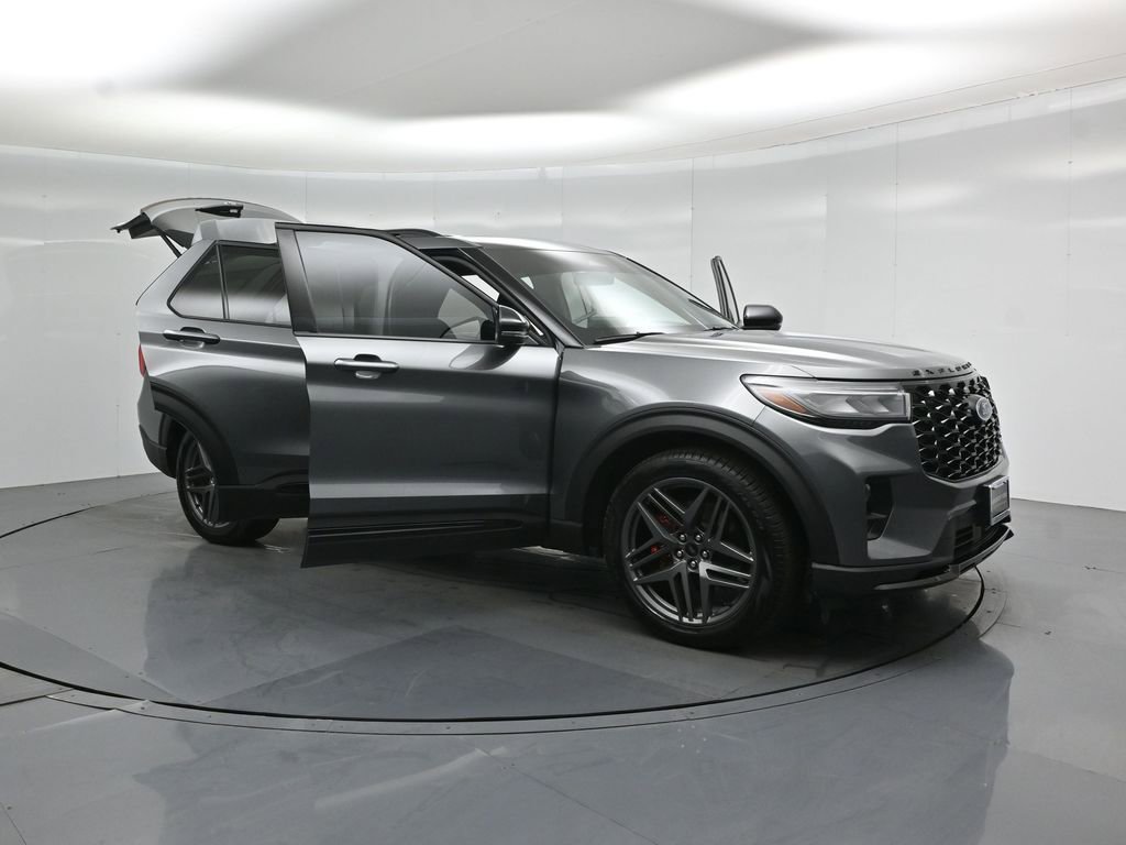 Certified 2025 Ford Explorer ST w/ Sun And Sound Package AWD/4WD image 37