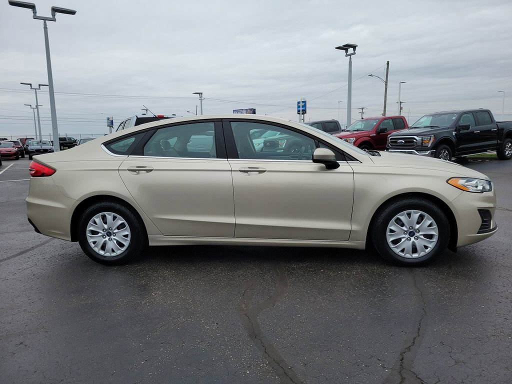 Certified 2019 Ford Fusion S image 3
