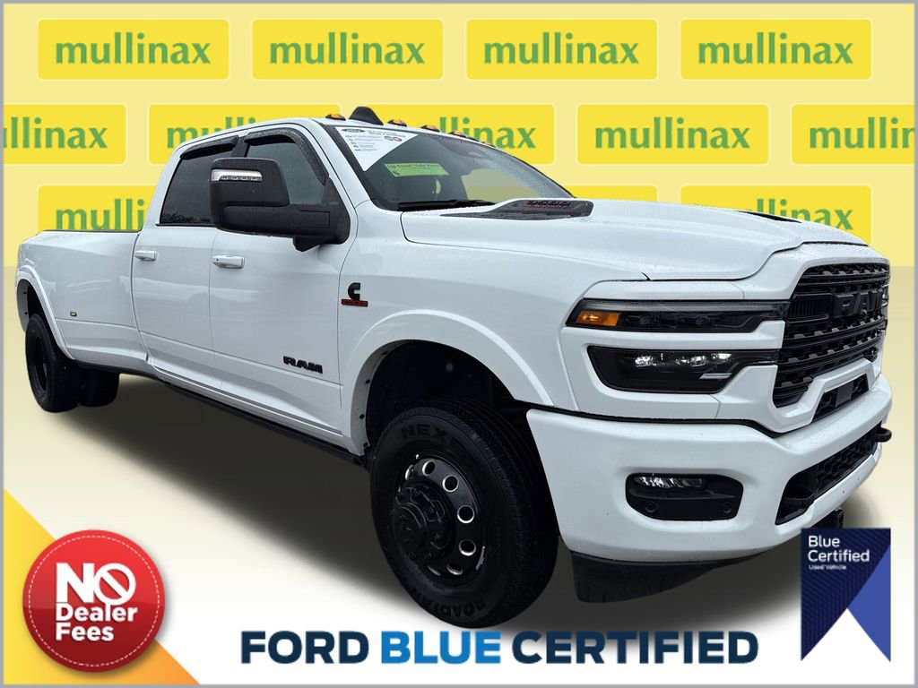 Used 2025 RAM 3500 Limited image 1