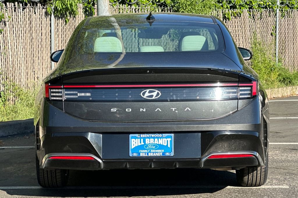Used 2025 Hyundai Sonata SEL image 8