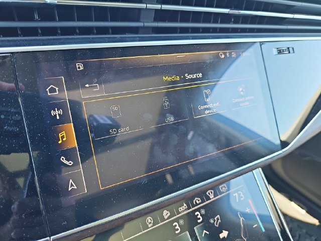 Used 2020 Audi Q7 3.0T Prestige AWD/4WD image 25