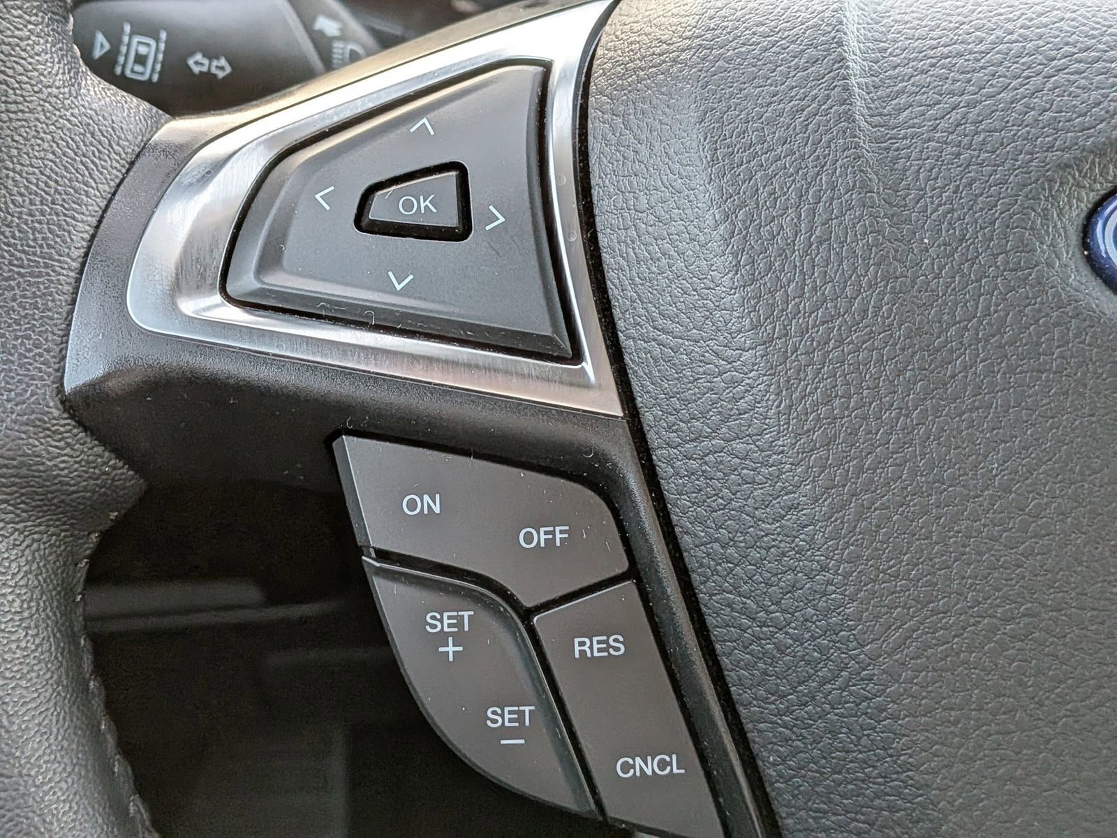 Certified 2023 Ford Edge SEL w/ Convenience Package image 28