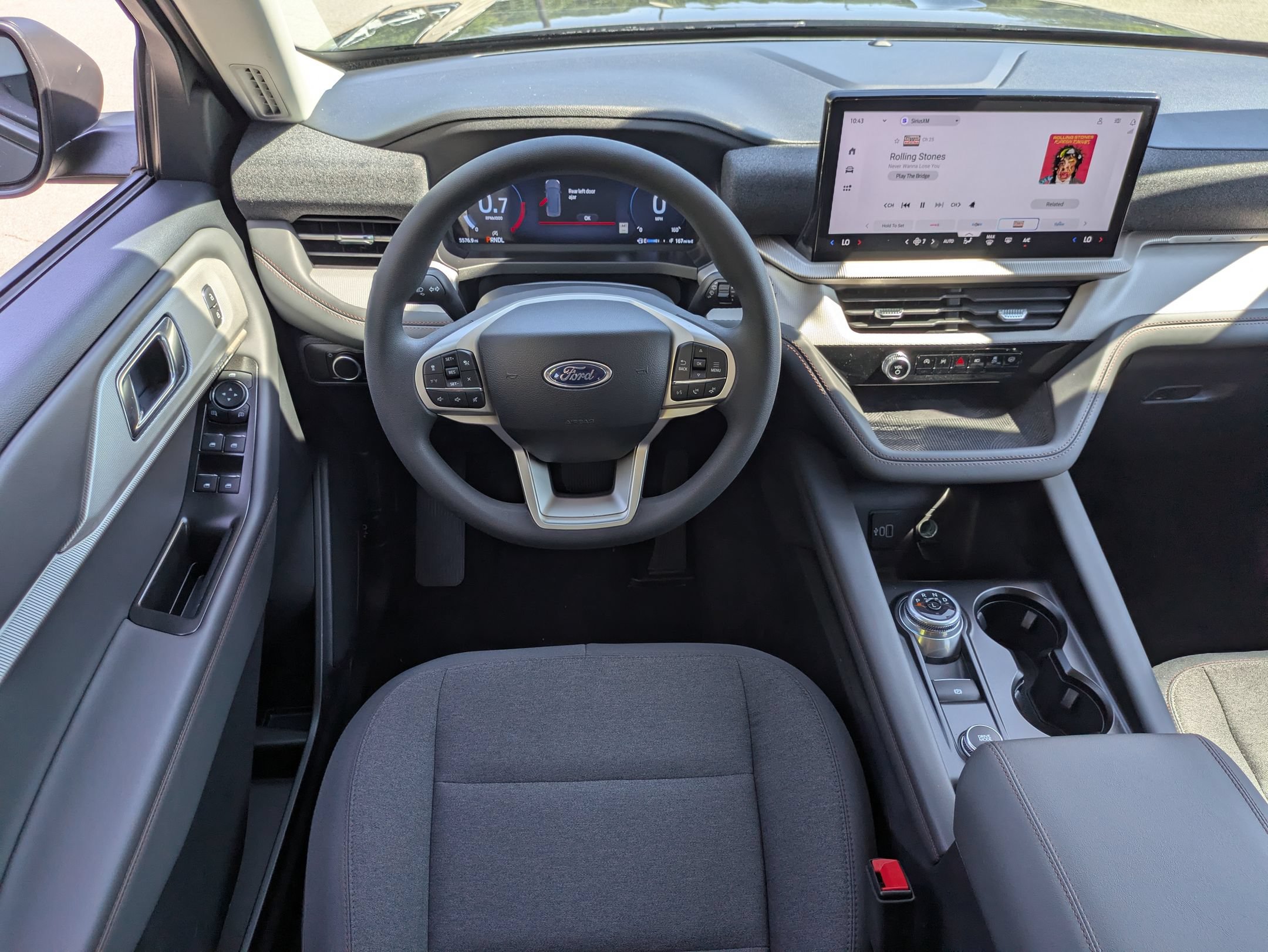 Certified 2026 Ford Explorer Active RWD image 32