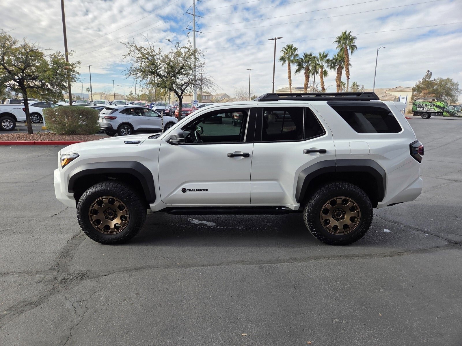 Used 2025 Toyota 4Runner Trailhunter image 2