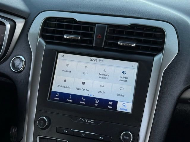 Certified 2020 Ford Fusion SE image 35