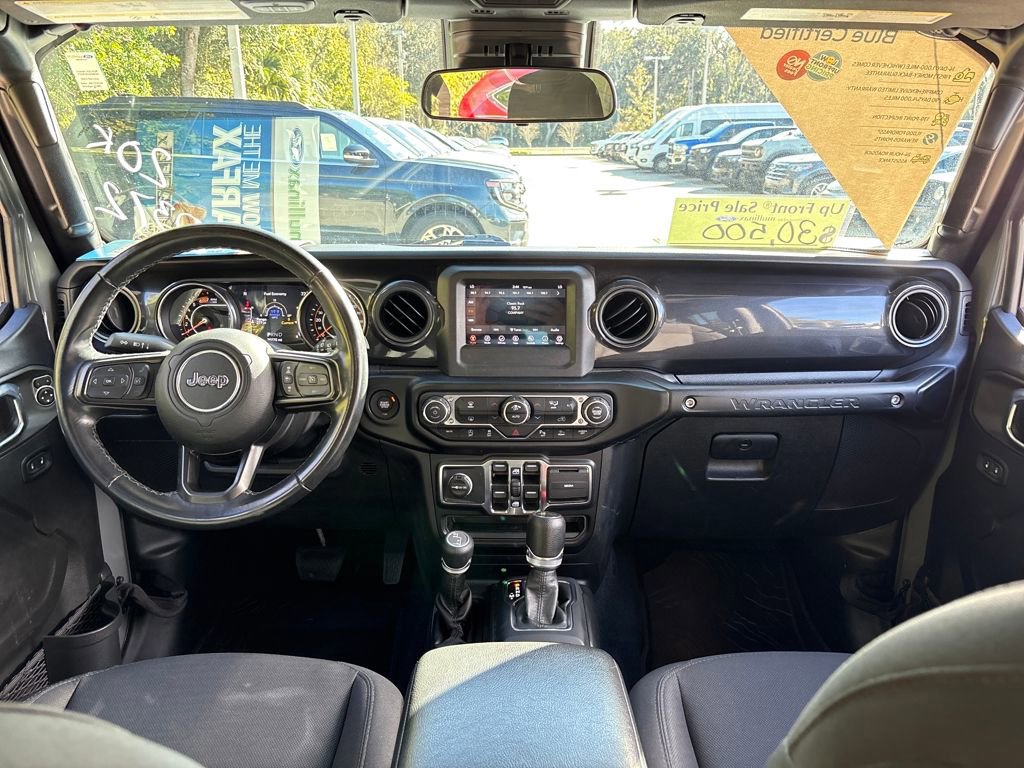 Used 2022 Jeep Wrangler Unlimited Sport image 12