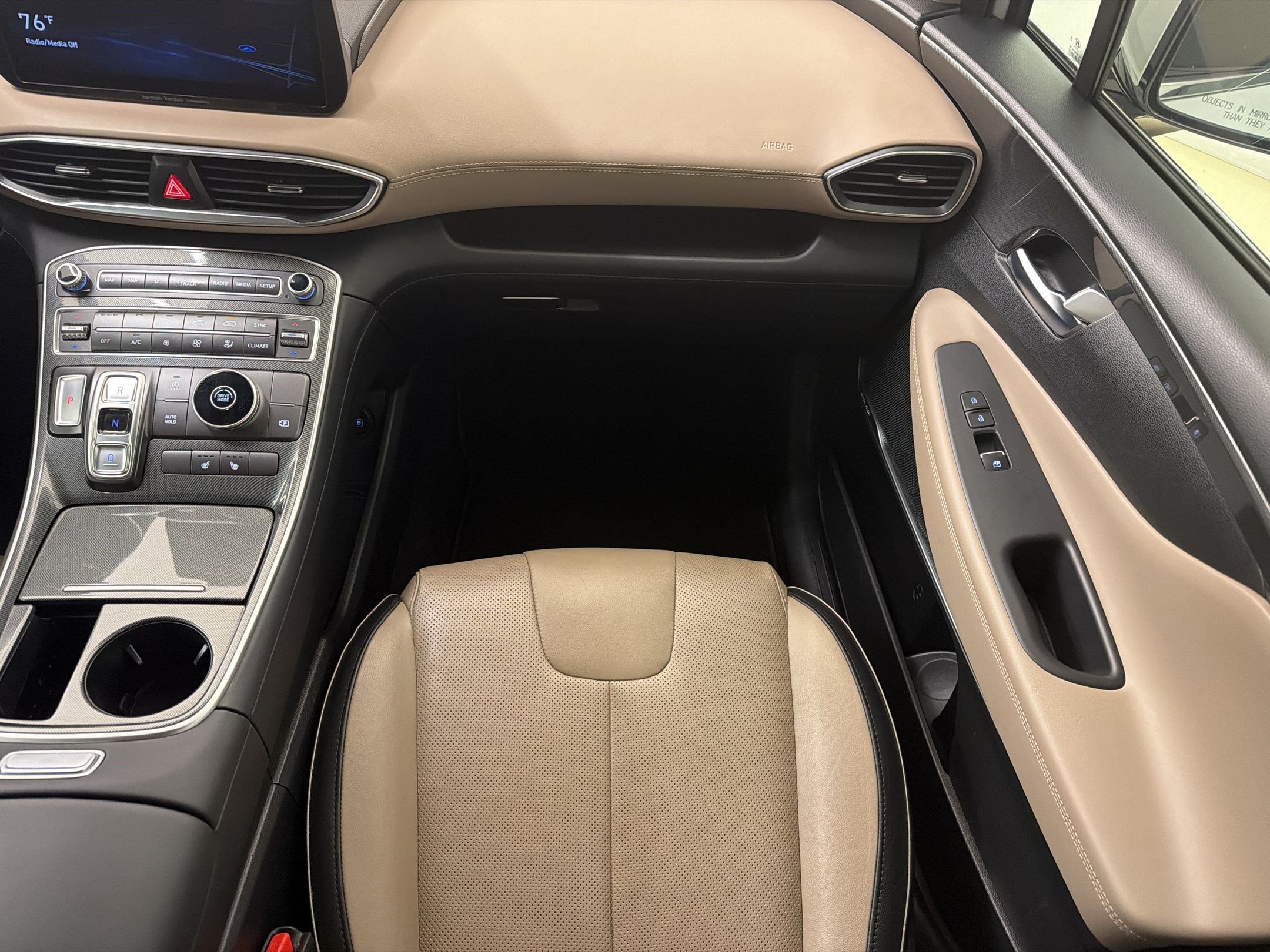 Used 2021 Hyundai Santa Fe SEL w/ Convenience + Premium Package FWD image 29