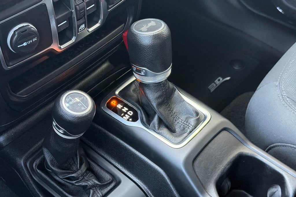 Used 2020 Jeep Wrangler Unlimited Sport S AWD/4WD image 20