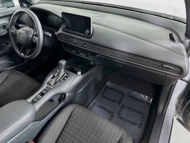 Used 2024 Honda HR-V Sport image 30