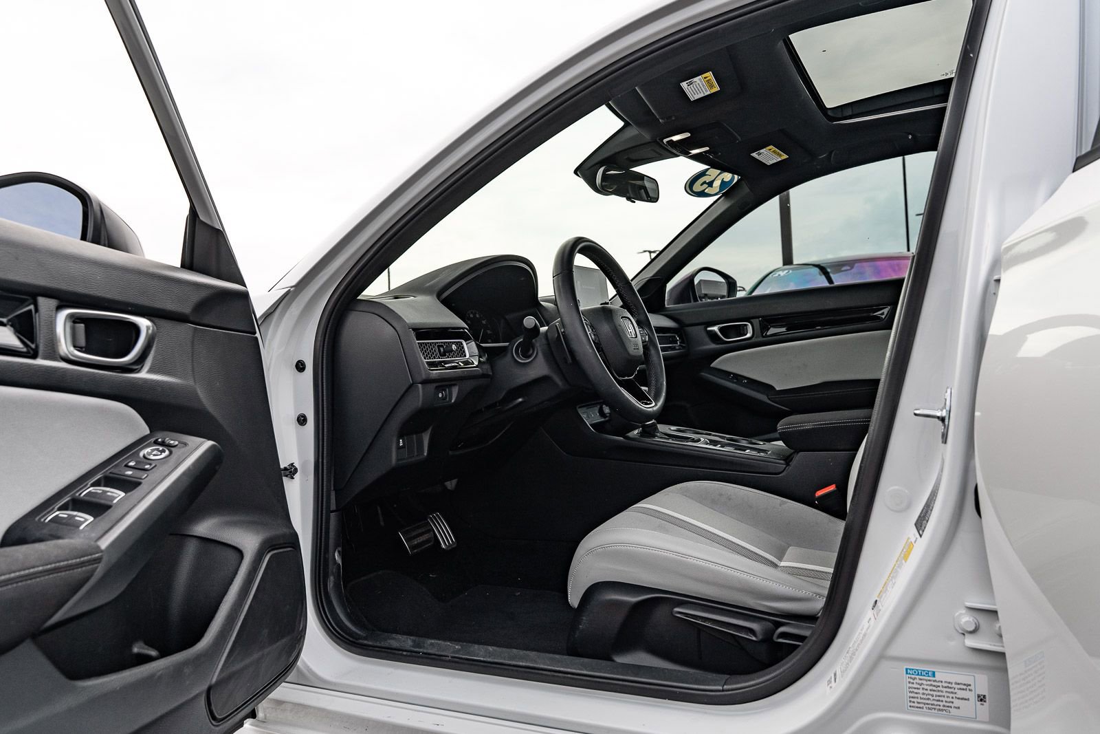 Used 2025 Honda Civic Sport image 17