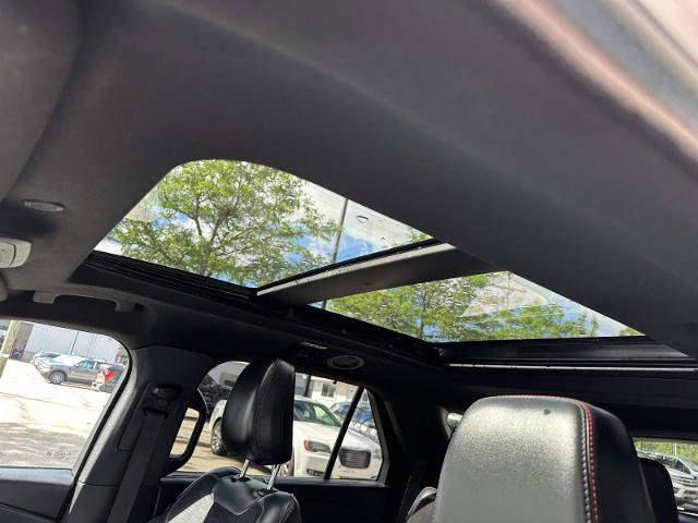 Certified 2025 Ford Explorer ST AWD/4WD image 10