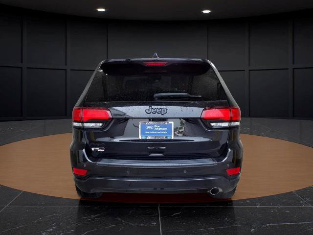 Used 2021 Jeep Grand Cherokee Laredo X AWD/4WD image 5