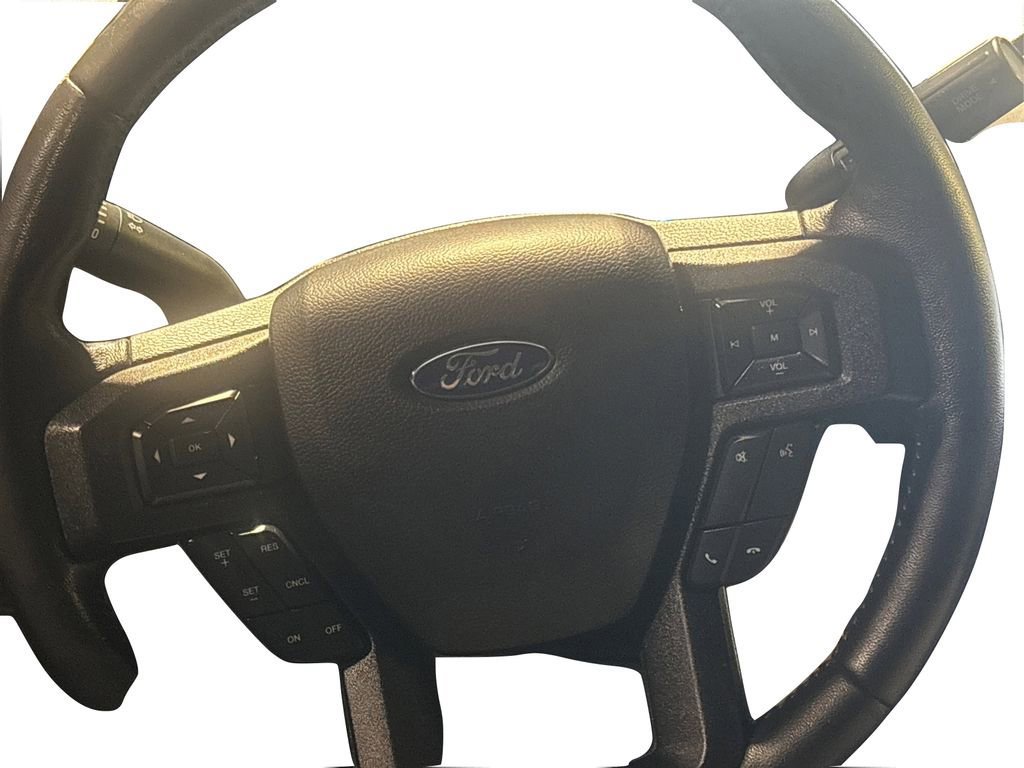 Certified 2018 Ford F150 XLT w/ Equipment Group 302A Luxury image 28