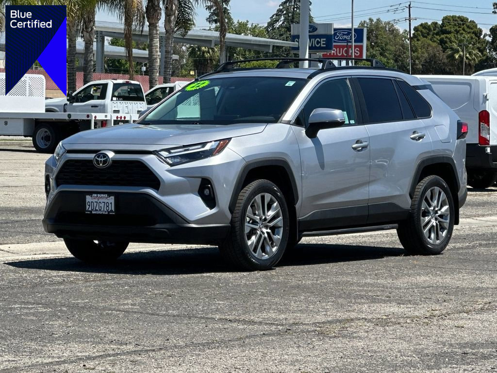 Used 2022 Toyota RAV4 XLE Premium FWD image 1