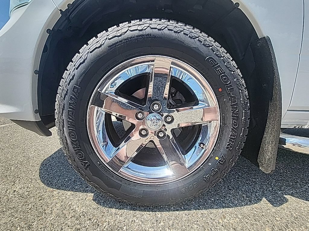 Used 2017 RAM 1500 Express AWD/4WD image 21