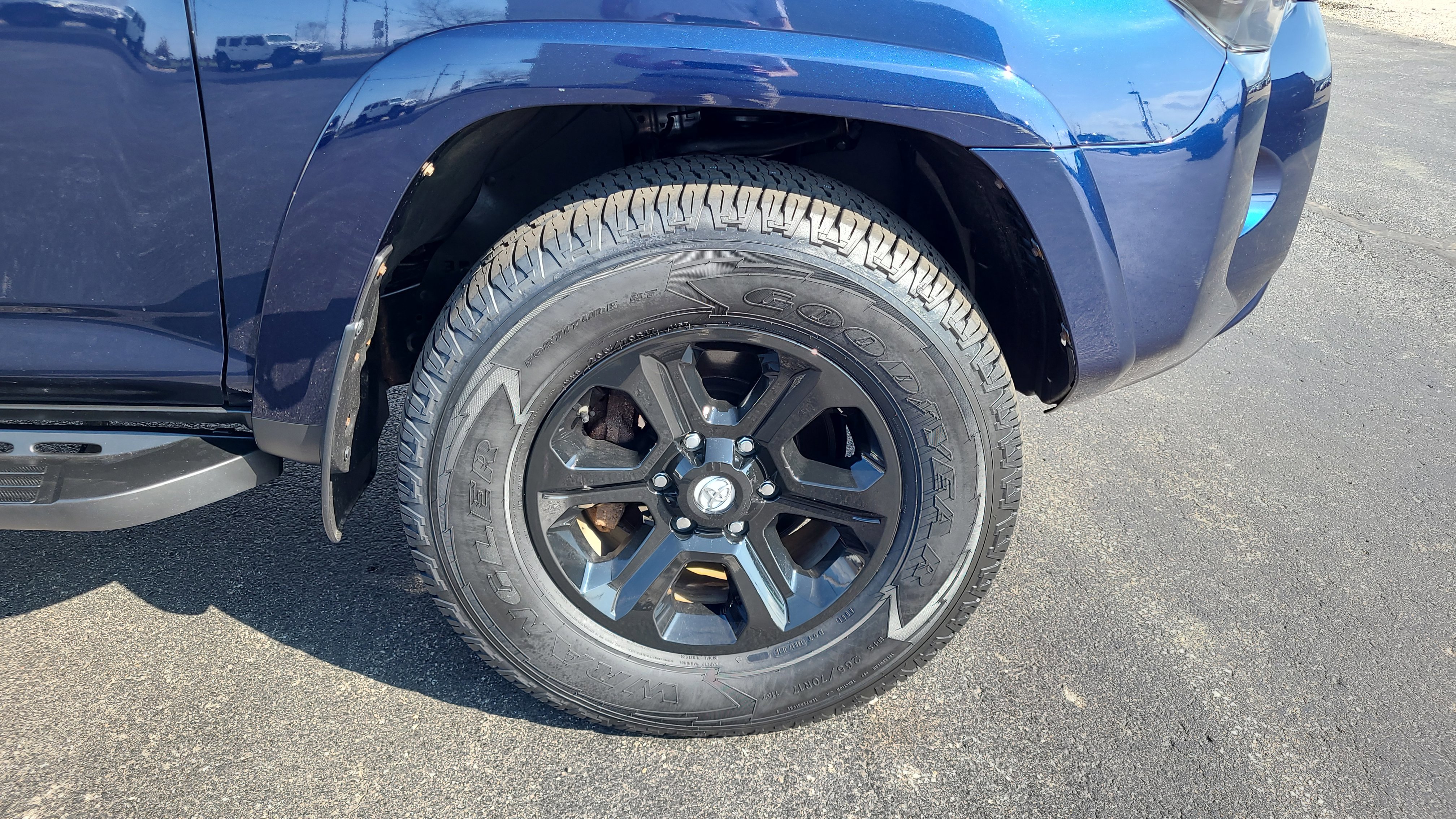 Used 2021 Toyota 4Runner SR5 image 11