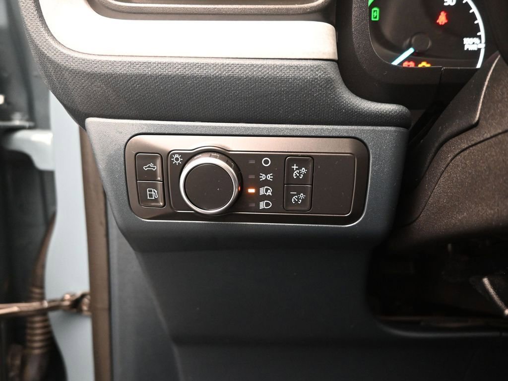 Certified 2022 Ford Maverick XLT w/ XLT Luxury Package image 13