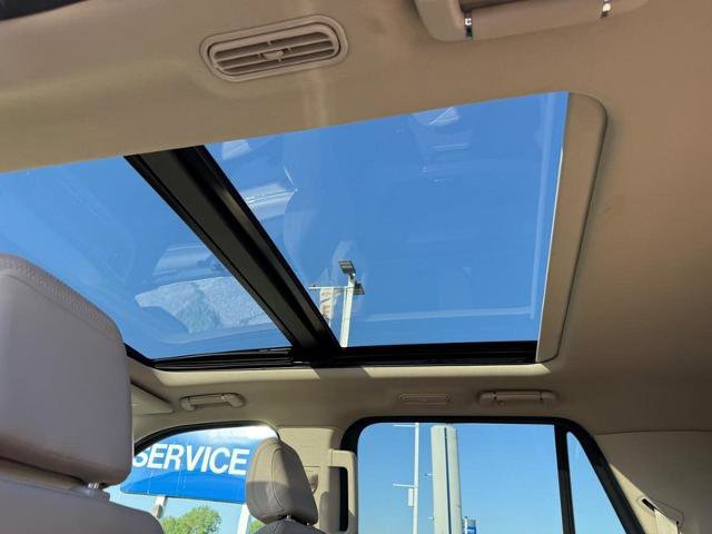 Certified 2024 Ford Expedition Max Limited AWD/4WD image 11