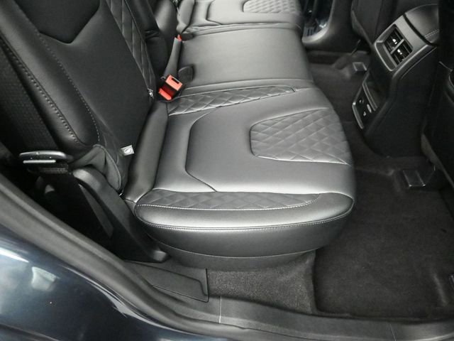 Certified 2024 Ford Edge Titanium AWD/4WD image 27