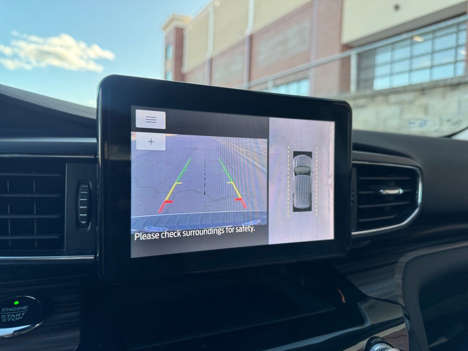 Certified 2021 Ford Explorer Limited w/ Equipment Group 301A image 30