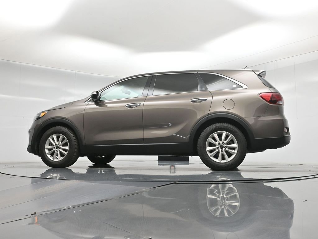 Used 2019 Kia Sorento LX image 28
