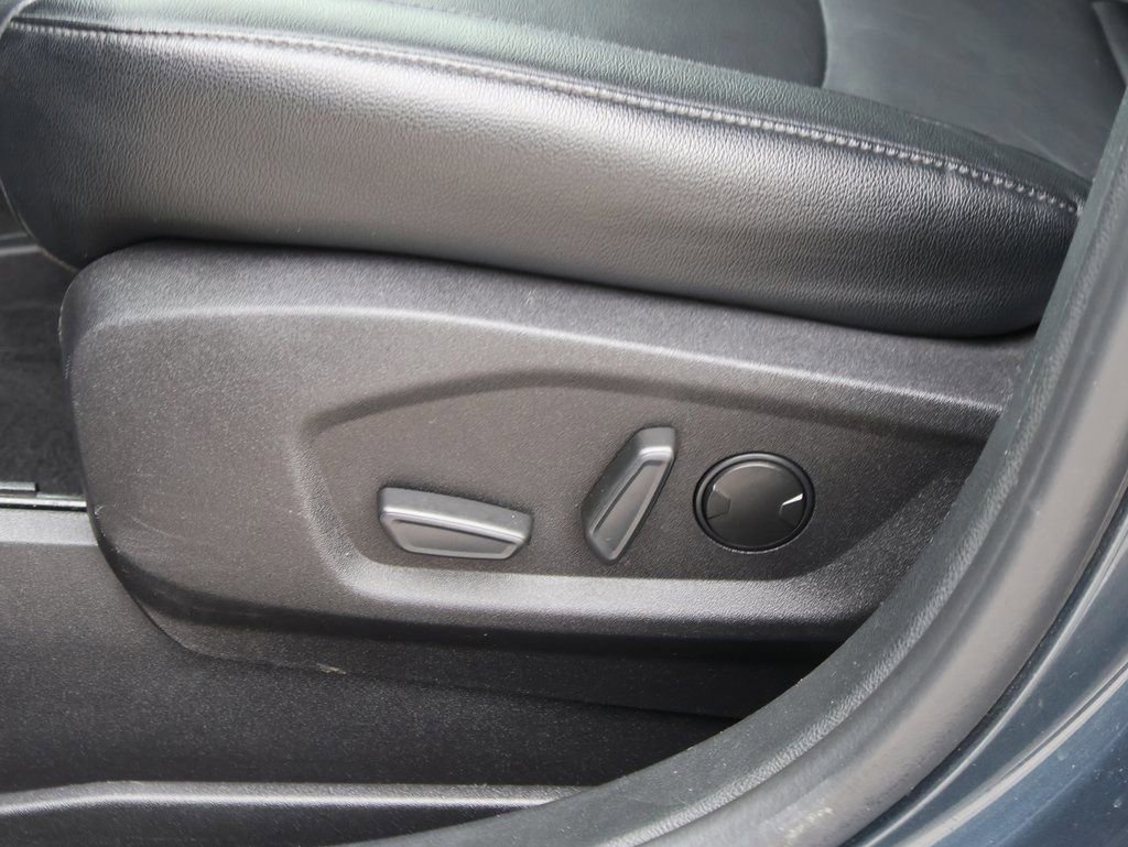 Certified 2022 Ford Edge Titanium image 25