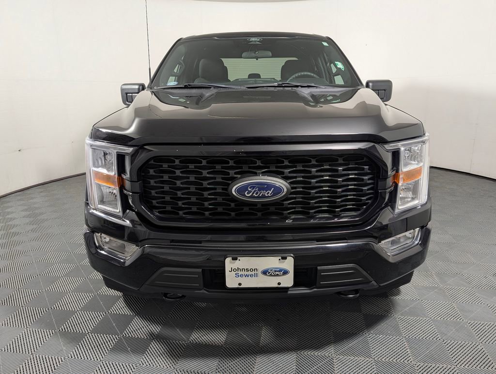Certified 2022 Ford F150 XL w/ STX Appearance Package AWD/4WD image 3