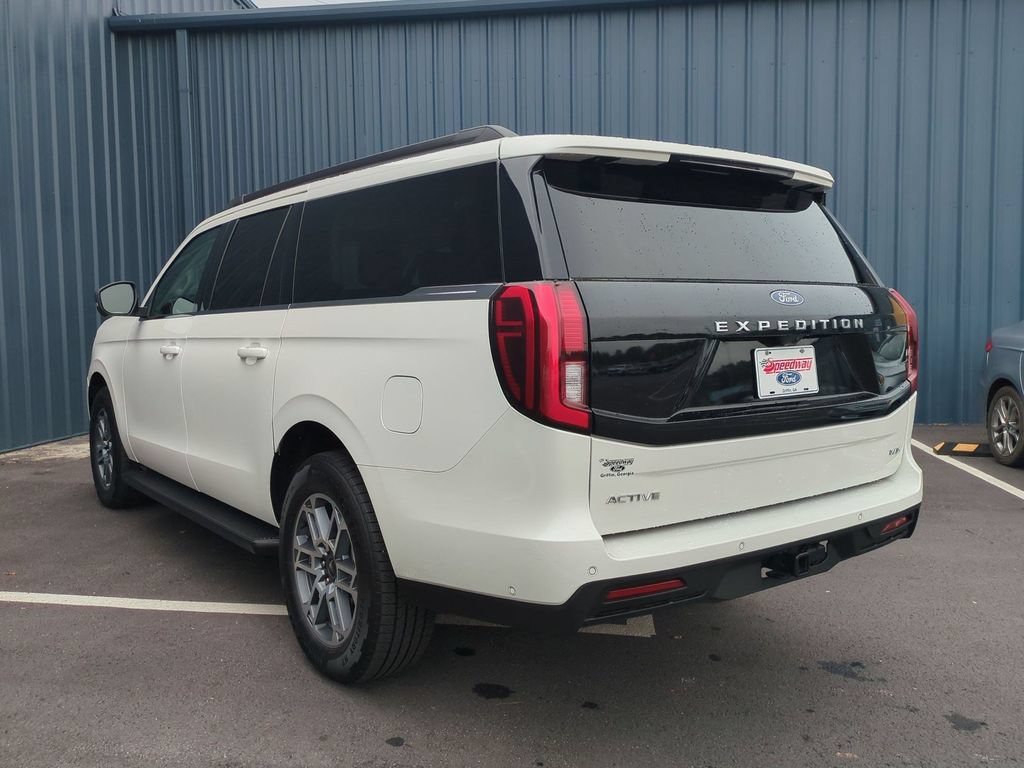 Certified 2025 Ford Expedition Max Active RWD image 9