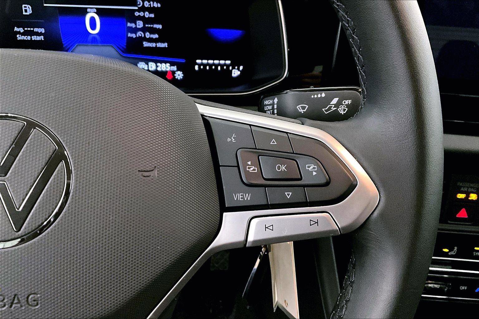 Used 2025 Volkswagen Jetta S image 18