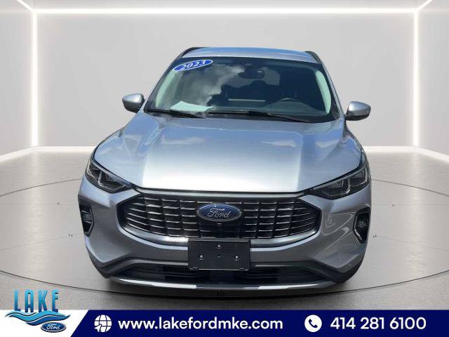 Certified 2023 Ford Escape Platinum AWD/4WD image 2