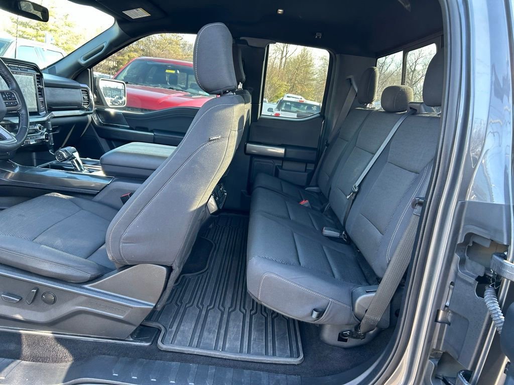 Certified 2022 Ford F150 XLT w/ Equipment Group 302A High image 21